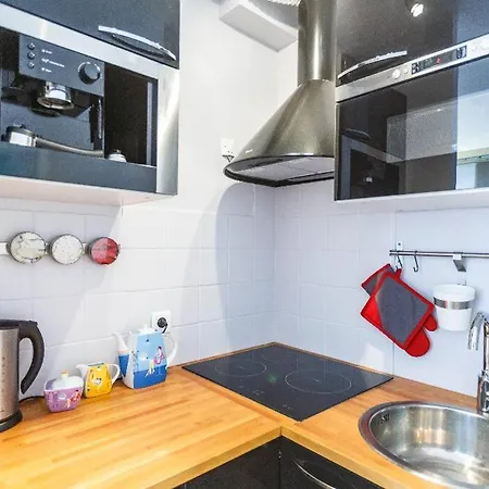 Studio @arc De Triomphe Apartment